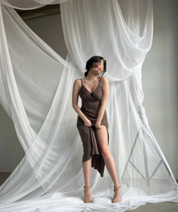 Сексапильная девушка с загадочными глазами и чувственными губами хочет познакомиться с опытным и щедрым мужчиной. Гарантирую незабываемый отдых и пикантные моменты! 5688, 24 года